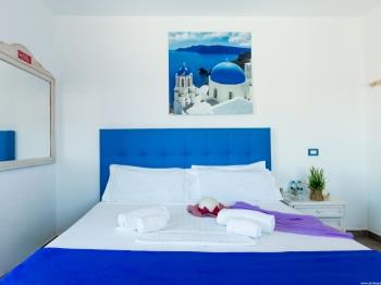 D4 Riva Eco Guest House with kitchenette balcony